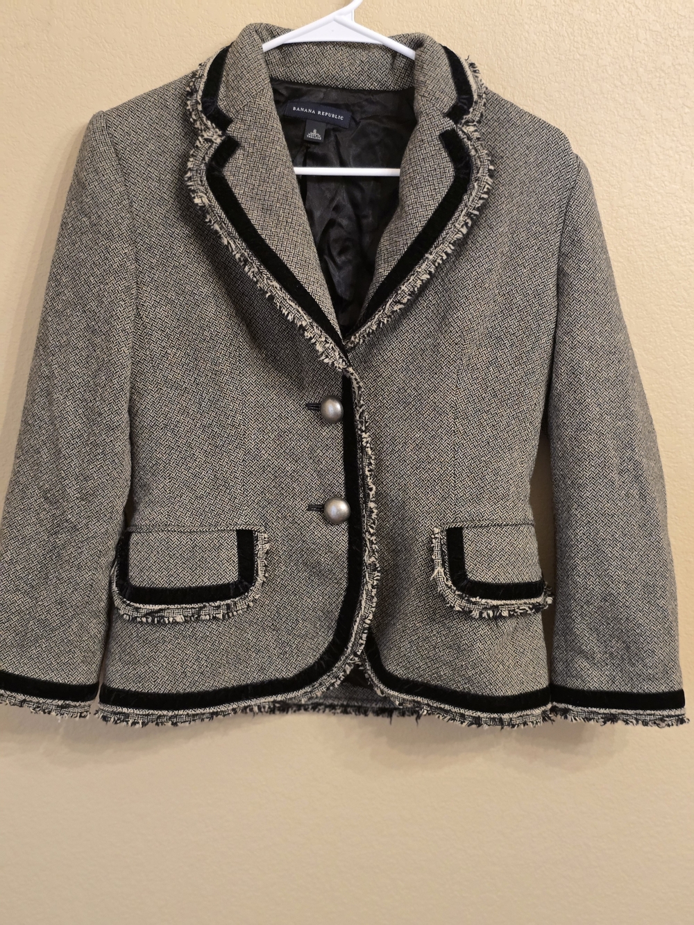 Banana Republic Women's Tweed Fringe Trim Blazer -y2k Gray/Black Size 6